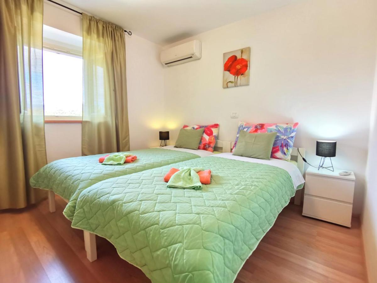 Jasmina Apartment Hum Extérieur photo